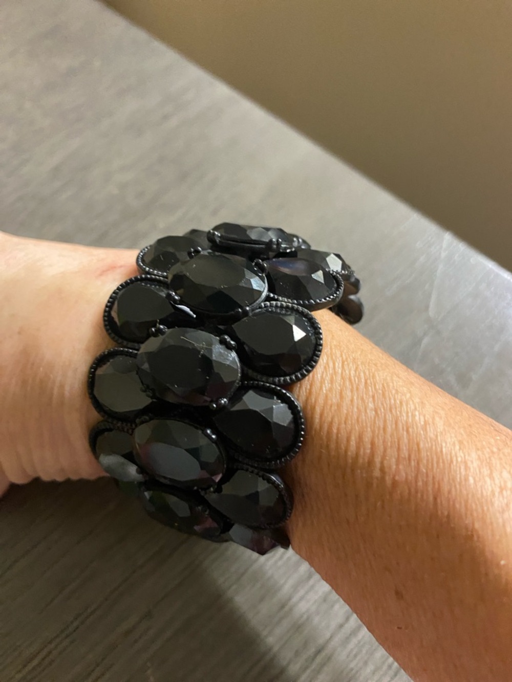 Black Faceted Stretch Bracelet